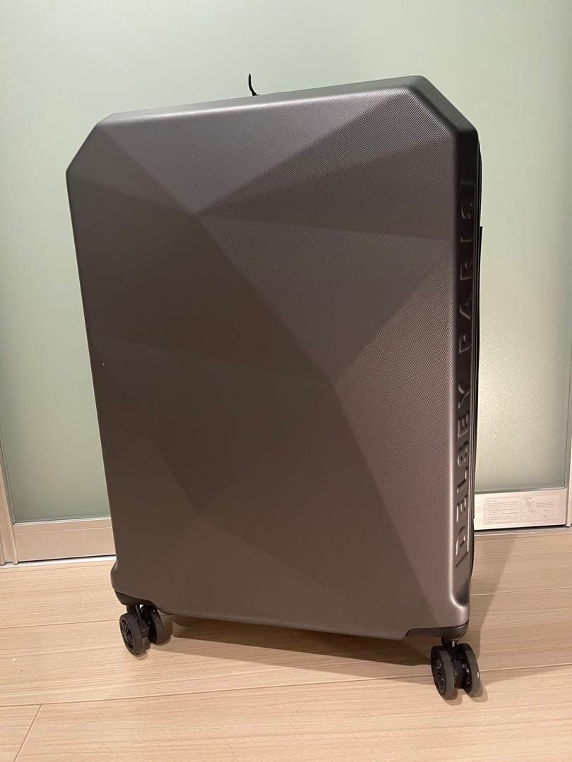 Delsey Paris グレー 中型キャリーケース