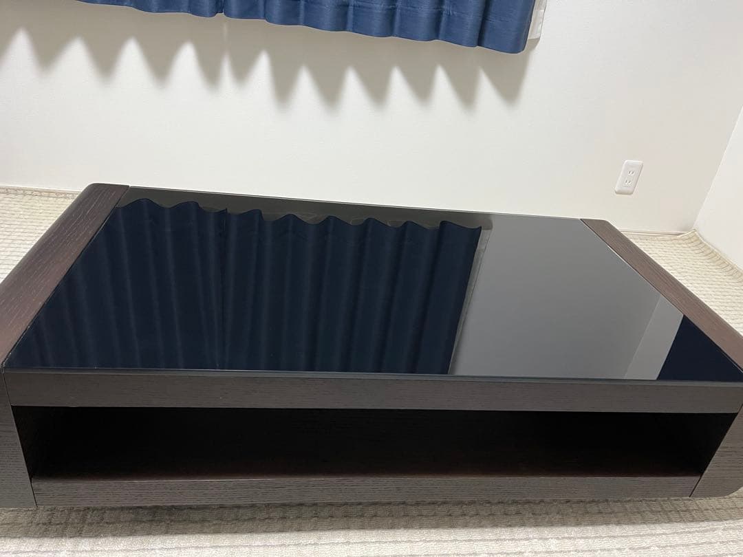 【美品】 [幅120cm]ローテーブル ブラックガラス ベルネ