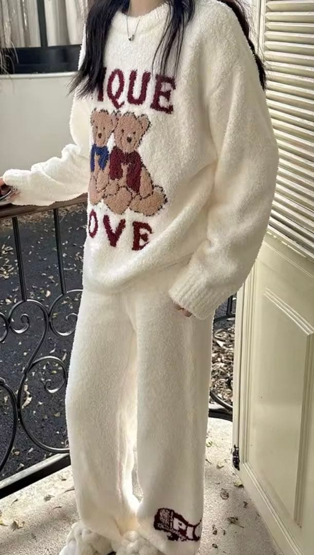 新品ジェラートピケ　ホリデーベア　ジャガードプルオーバー&ロングパンツ　白上下