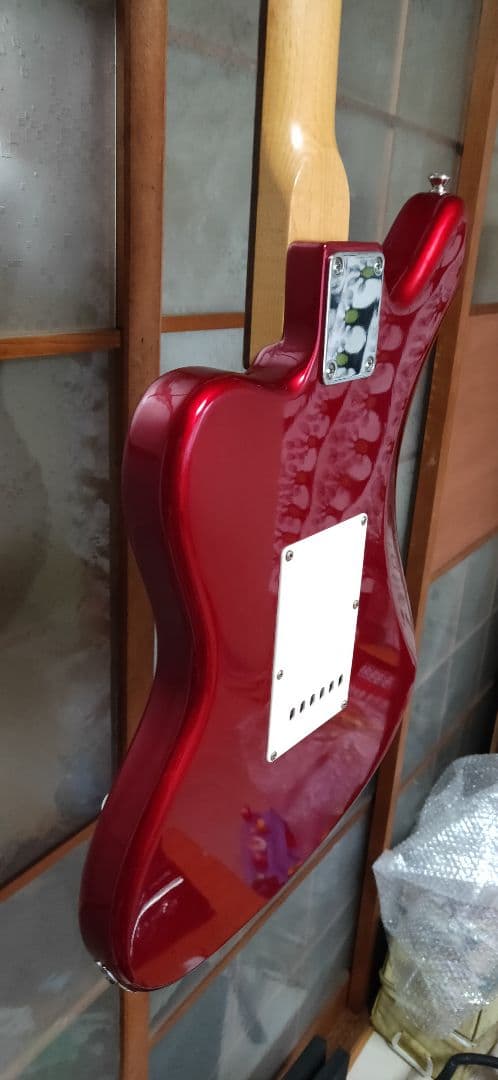 エレキギター　ジャガータイプ+LINE6　エフェクター