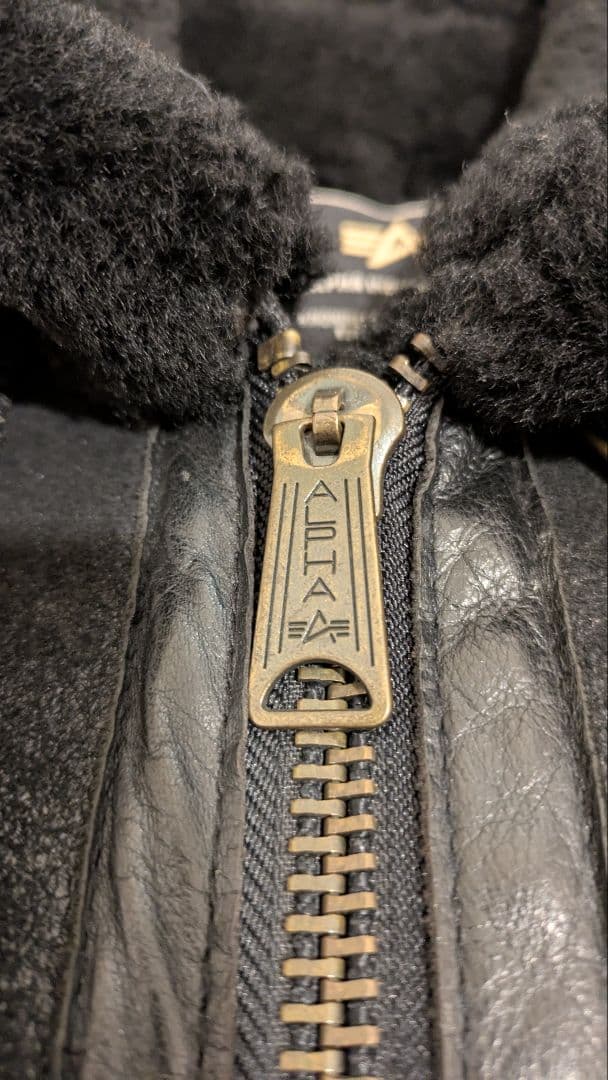 ALPHA INDUSTRIES B3リアルムートン羊革 Mサイズ