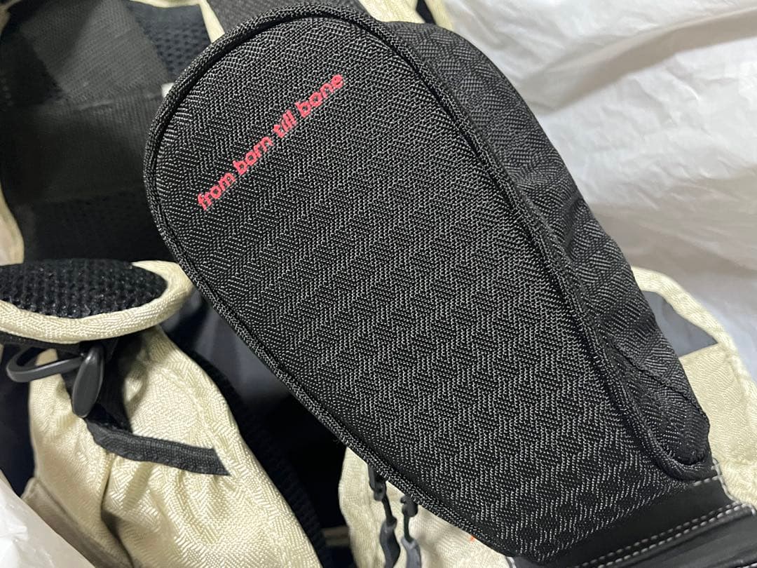 マズメ ゲームベスト レッドムーン 実釣未使用 美品