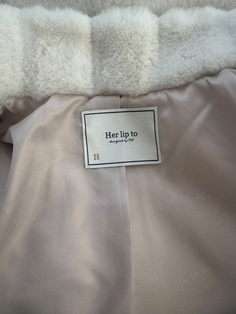 ジャケット・アウター herlipto Winter Love Faux Fur Long Coat