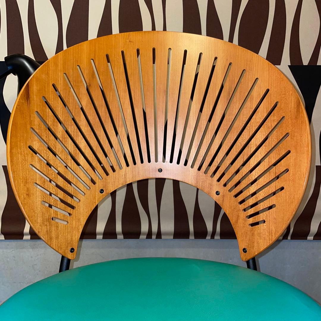 デンマーク　フレデリシア　椅子　ナナディツエル　　緑