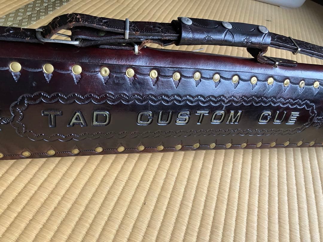 キューケース タッドケース 2B4S TAD DENNIS SWIFT