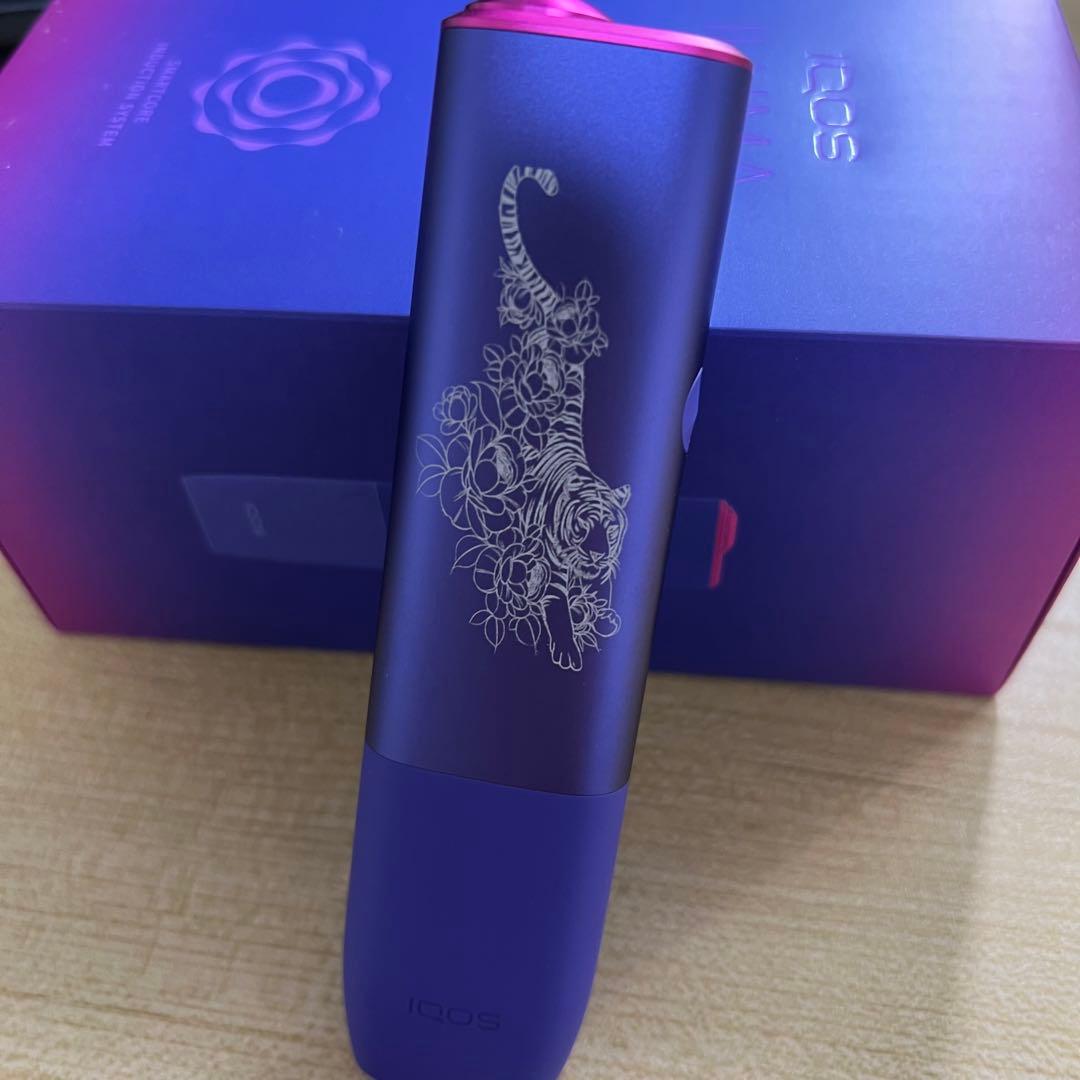 ０iQOS ILUMA ONE アイコス イルマ　ワン　ネオンレーザー加工 トラ