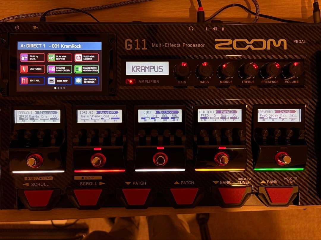 ZOOM G11　Multi Effecter マルチエフェクター　ズーム
