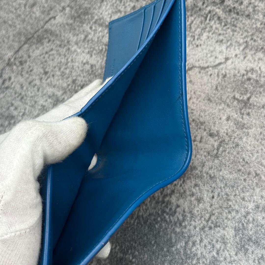 現行 未使用級✨ボッテガヴェネタ カセット マキシイントレ 二つ折り財布 ブルー