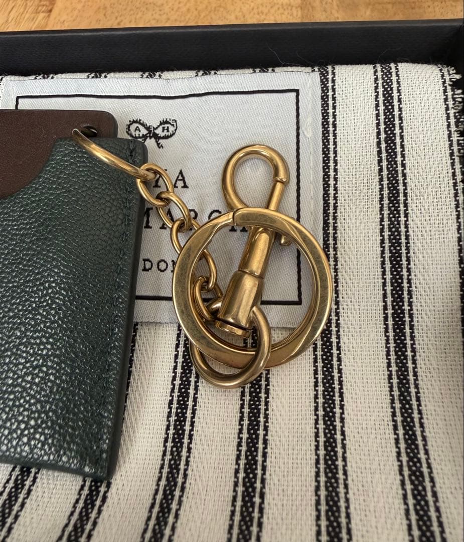 美品＊アニヤハインドマーチ 「After Eight®」 チャーム 保証付き