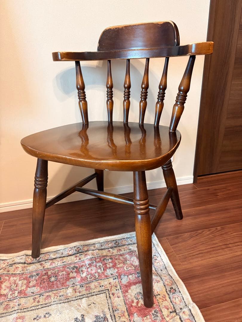 お値下げ！飛騨産業♡キツツキマーク♡昭和レトロダイニングチェア スピンドルバック