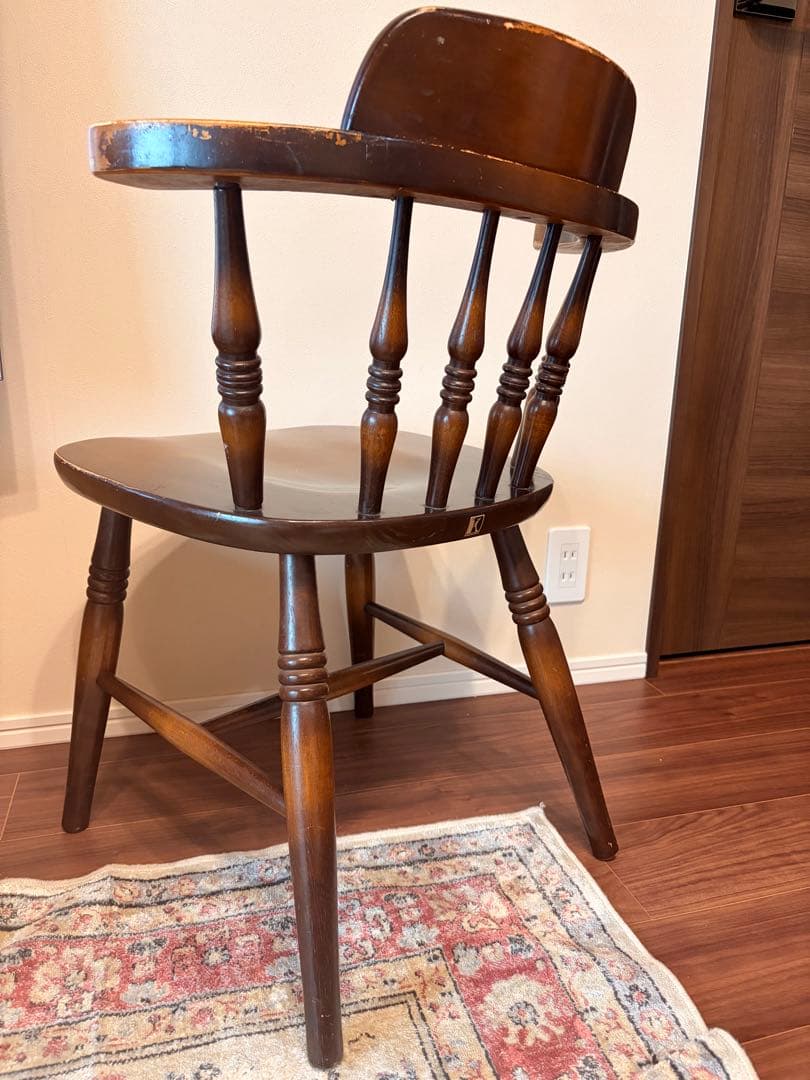 お値下げ！飛騨産業♡キツツキマーク♡昭和レトロダイニングチェア スピンドルバック