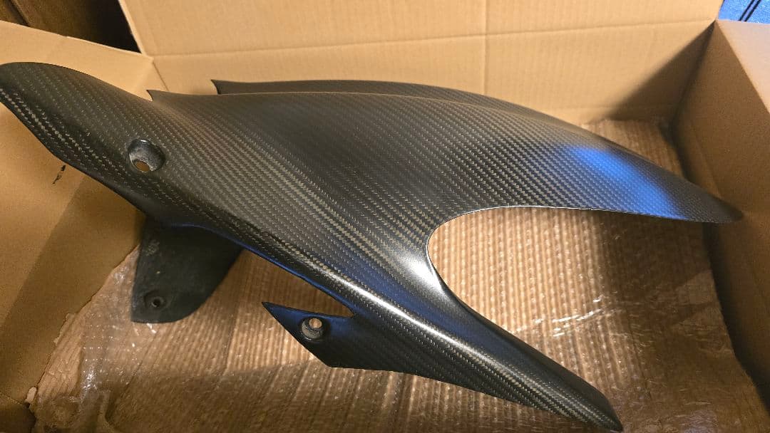 DUCATI　Diavel　カーボンリアフェンダー　ディアベル