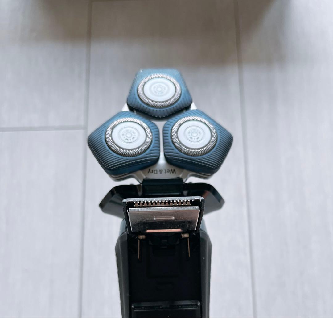 PHILIPS メンズ電気シェーバー 7000 Series S7882/51