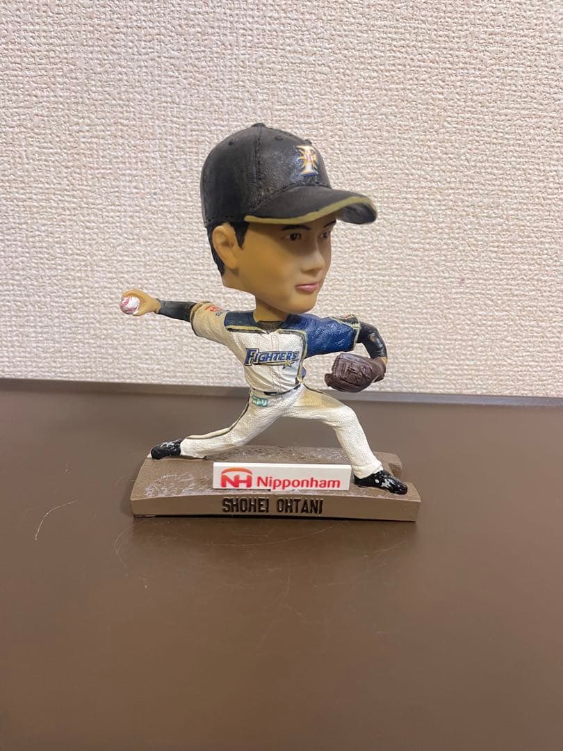 レア！大谷翔平 日本ハムファイターズ二刀流 ピッチャーver球場配布ボブルヘッド