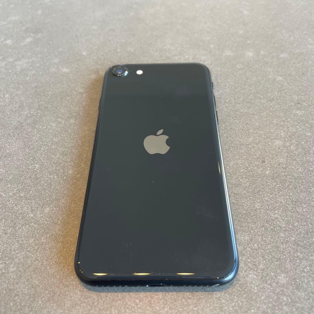 ③ 【動作確認済】iPhoneSE（第2世代） 64GB 本体