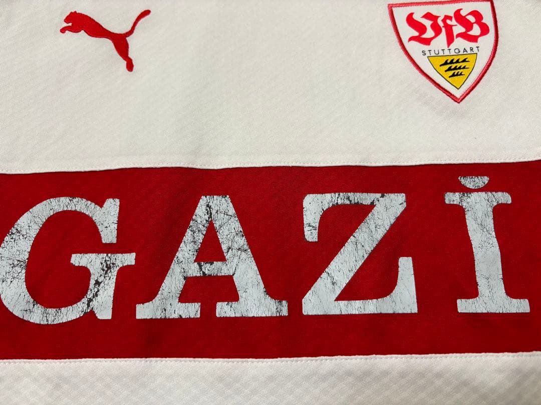 シュトゥットガルト　岡崎慎司選手　プーマ　ユニフォーム