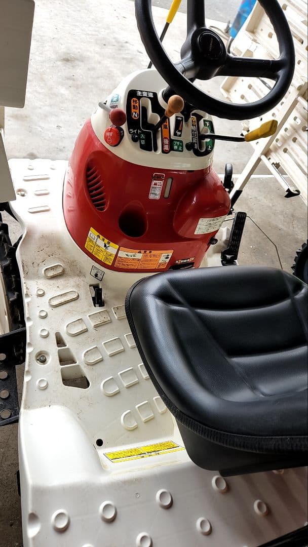 ヤンマー田植え機