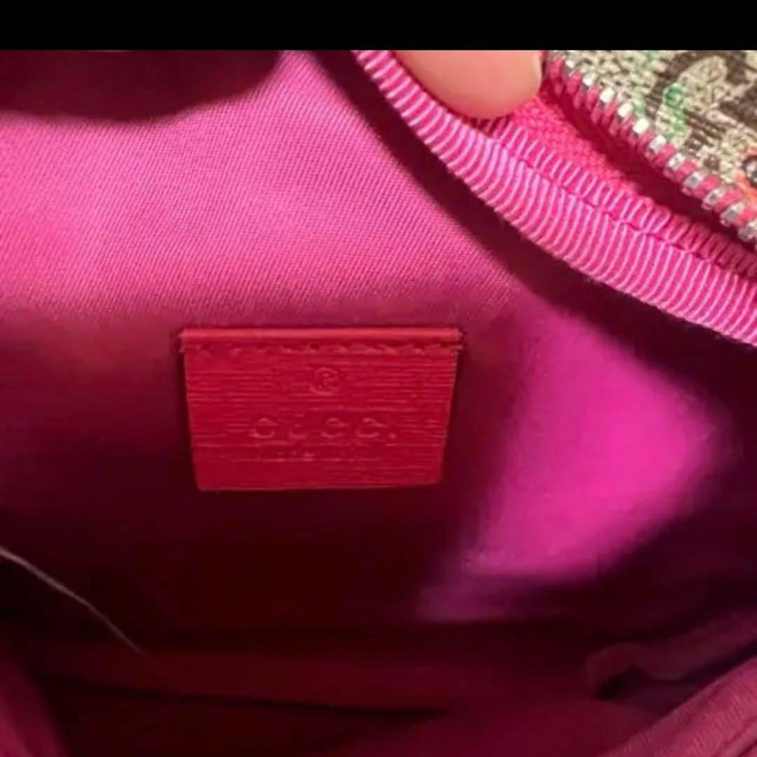 GUCCI ボディバッグ