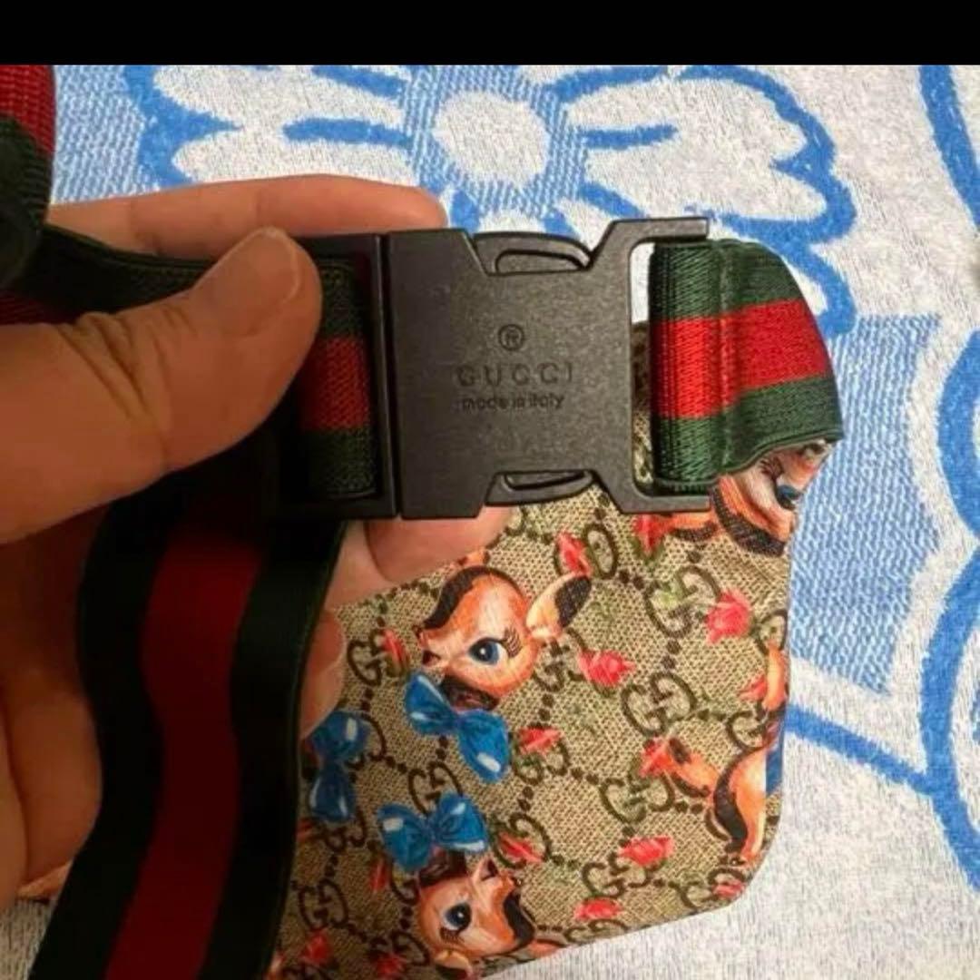 GUCCI ボディバッグ