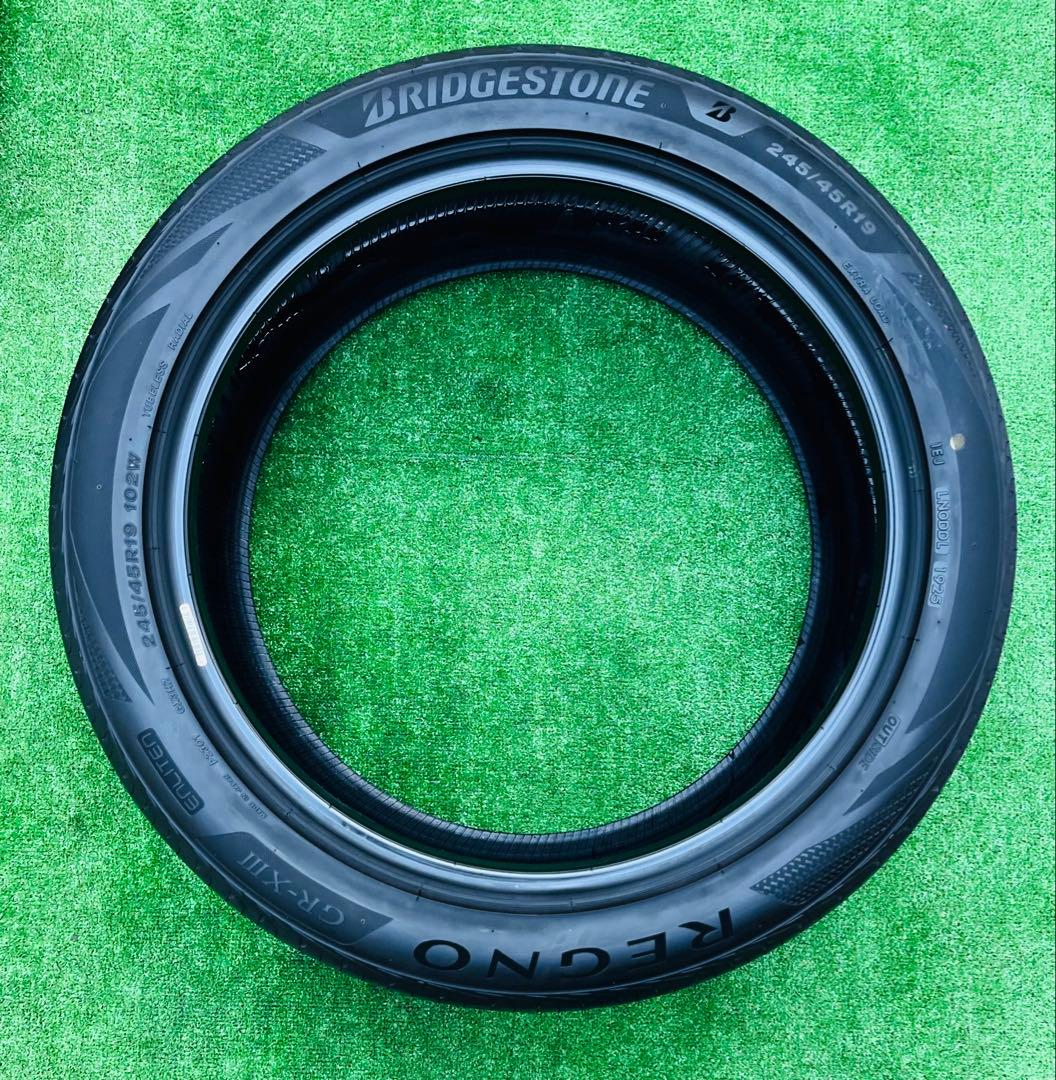 245/45 R19.BRIDGESTONE REGNO GR-XIIl,25年