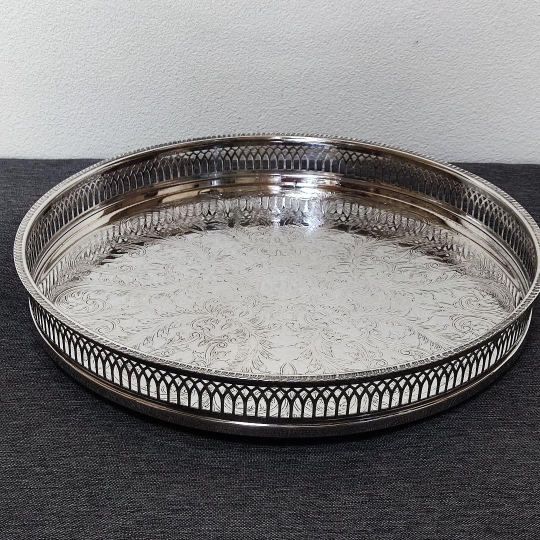 英国製　シルバープレート　ギャラリートレイ　サルヴァ
