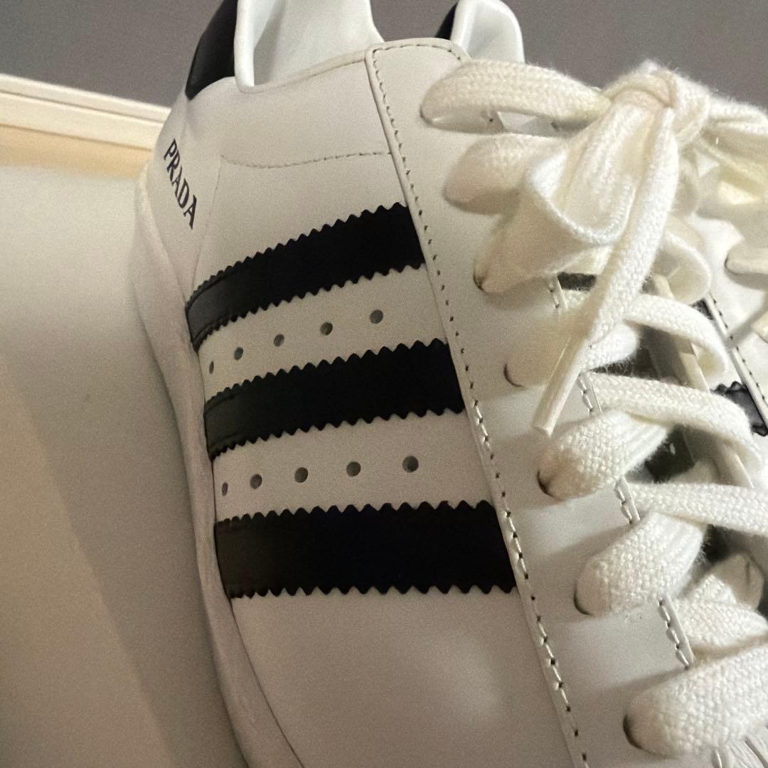 1回短時間使用　プラダ スーパースター　26センチ