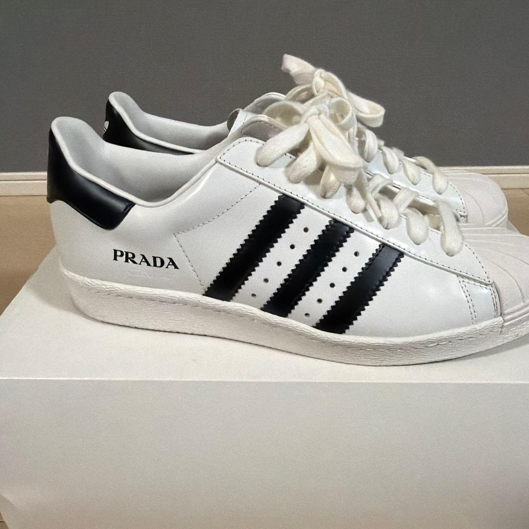 1回短時間使用　プラダ スーパースター　26センチ