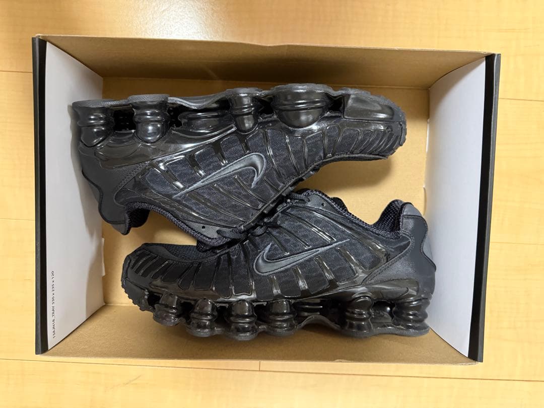 靴 Nike Shox TL