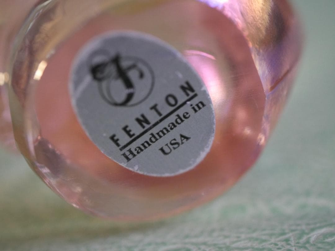 フェントン ９５周年記念限定生産 ピンクイリデセントガラス ミニうさぎ