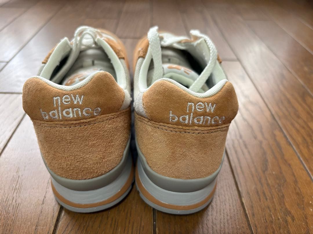 新品　未使用ニューバランスCM996スニーカー