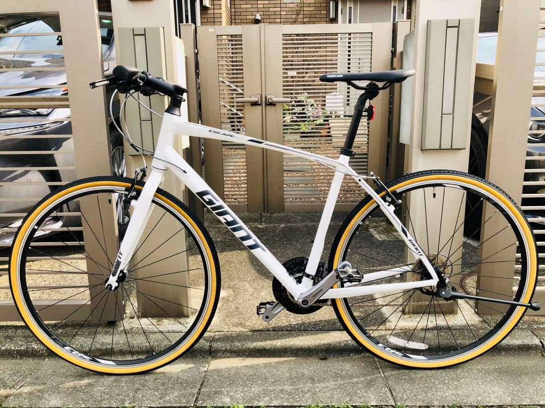 ☆GIANT ESCAPE RX ジャイアント エスケープ Mサイズ 人気の白