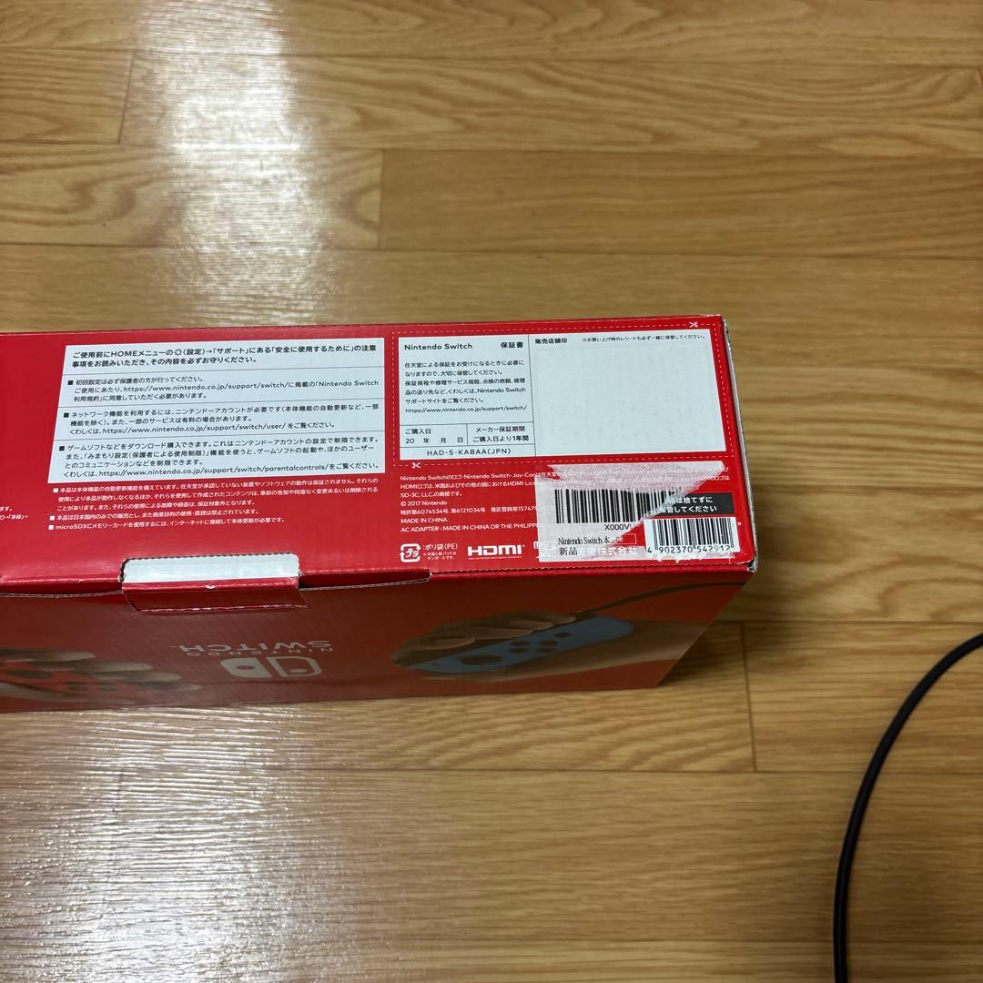 【ホリパッド付属】Nintendo Switch ネオンブルー、レッド