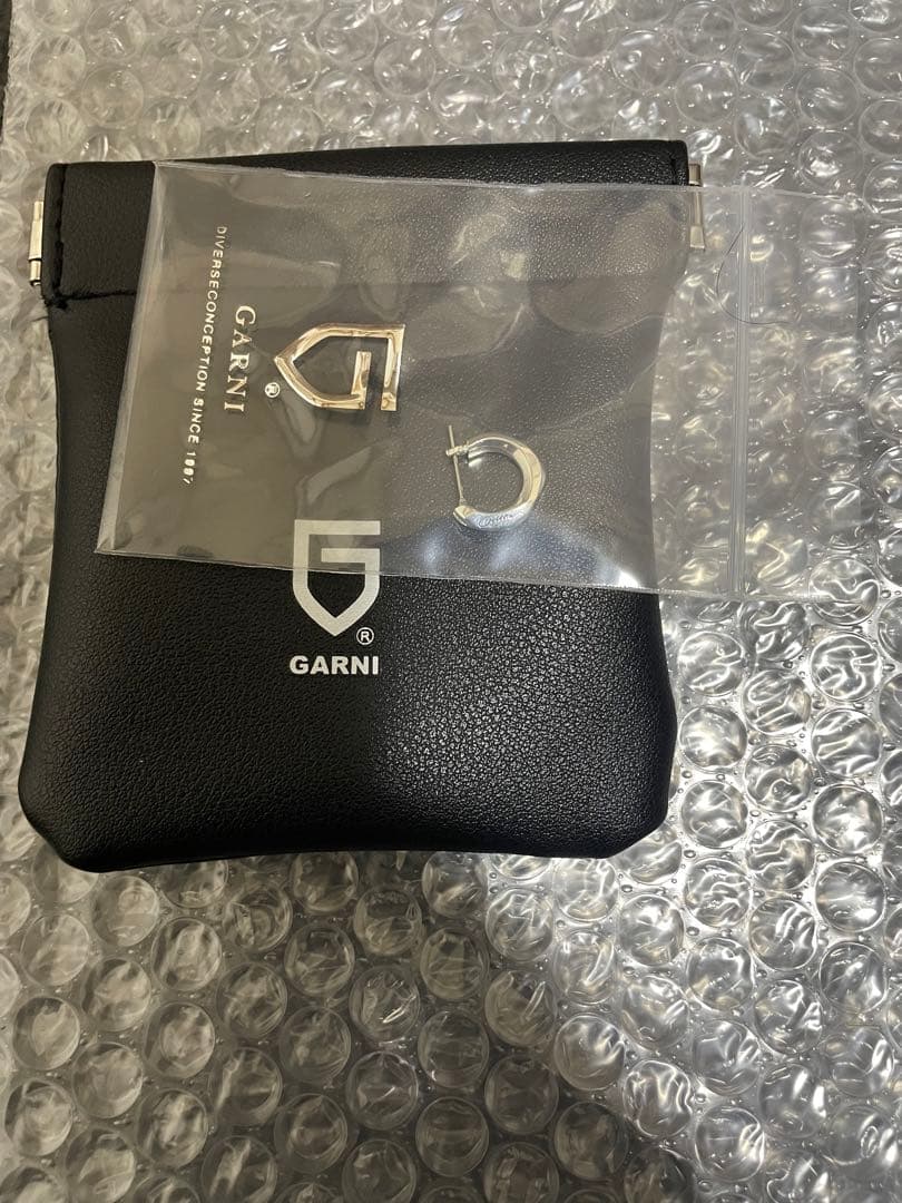 GARNI シルバー フープピアス M サイズ　左耳用