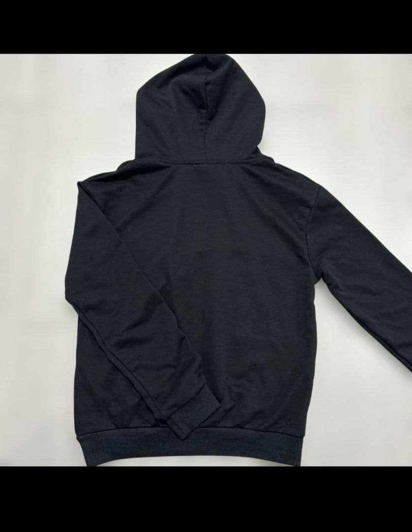 K*U様 GUCCI ブラック パーカー