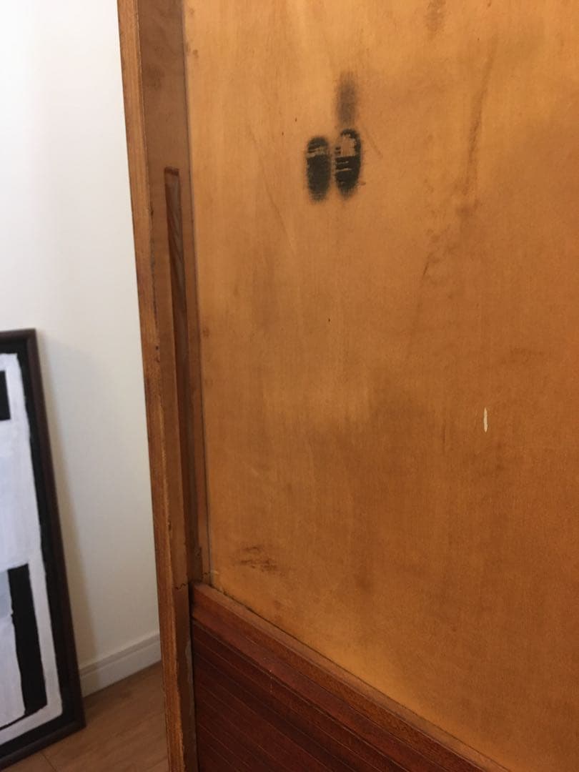 デンマーク　ビンテージ　脚付き蛇腹キャビネット　マホガニー　北欧ビンテージ