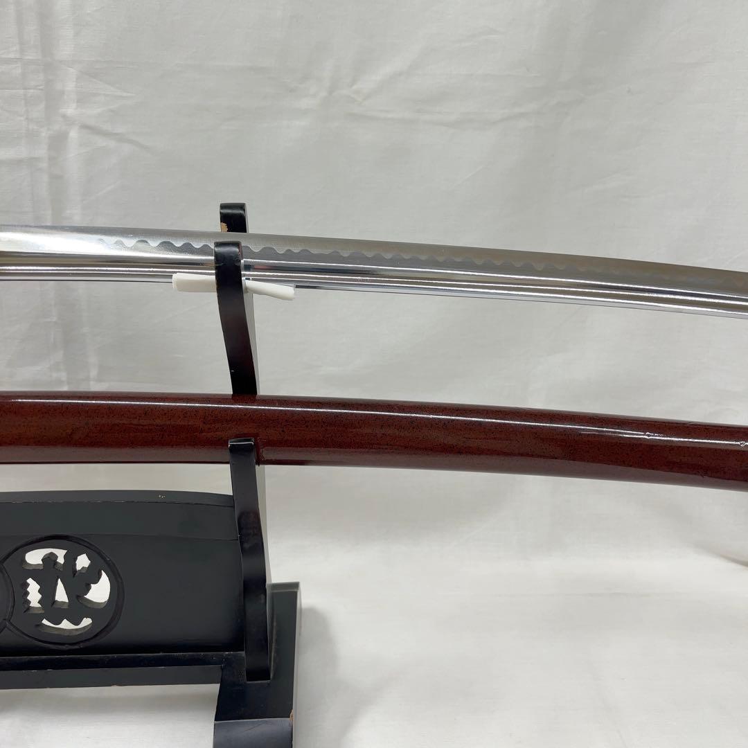 【模造刀】太刀 樋入り 全長102センチ 龍鍔 茶ツイシュ 鞘 互の目 刃紋