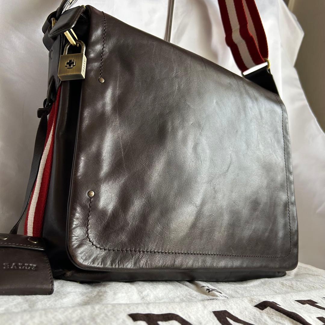 【美品】BALLY バリー ショルダーバッグ メッセンジャーバッグ ブラウン