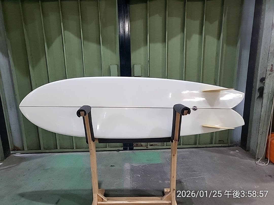送料無料EC SURFBOARD エリック クリステンソン 6’9 フィッシュ