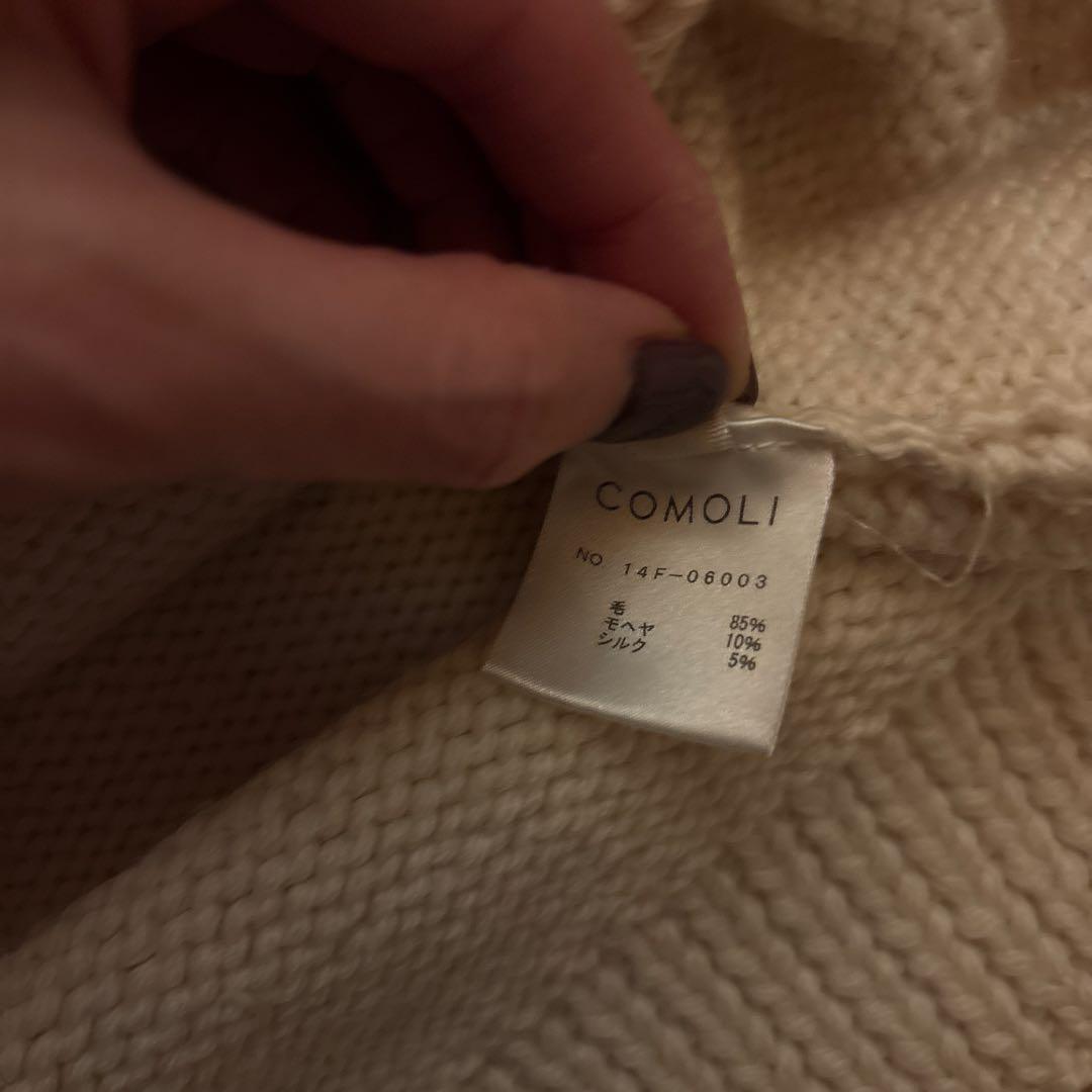 comoliニット