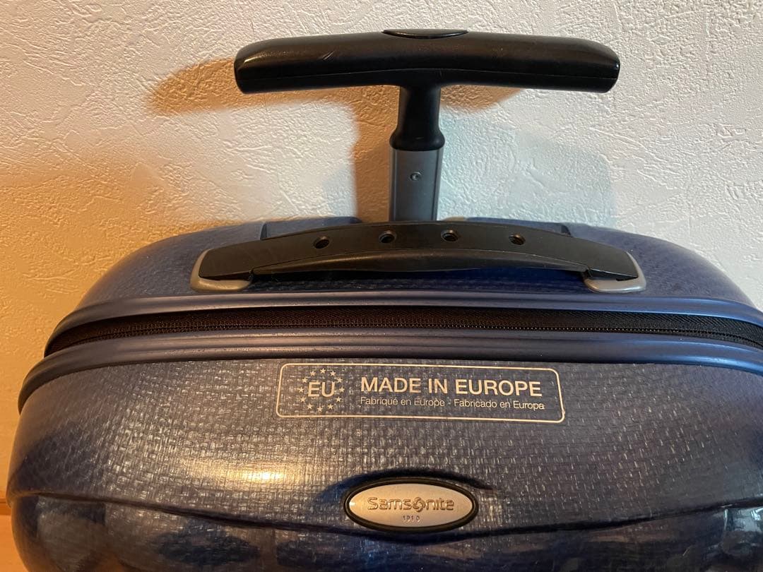 サムソナイト　コスモライト36L 機内持込み可　 超軽量人気のミッドナイトブルー