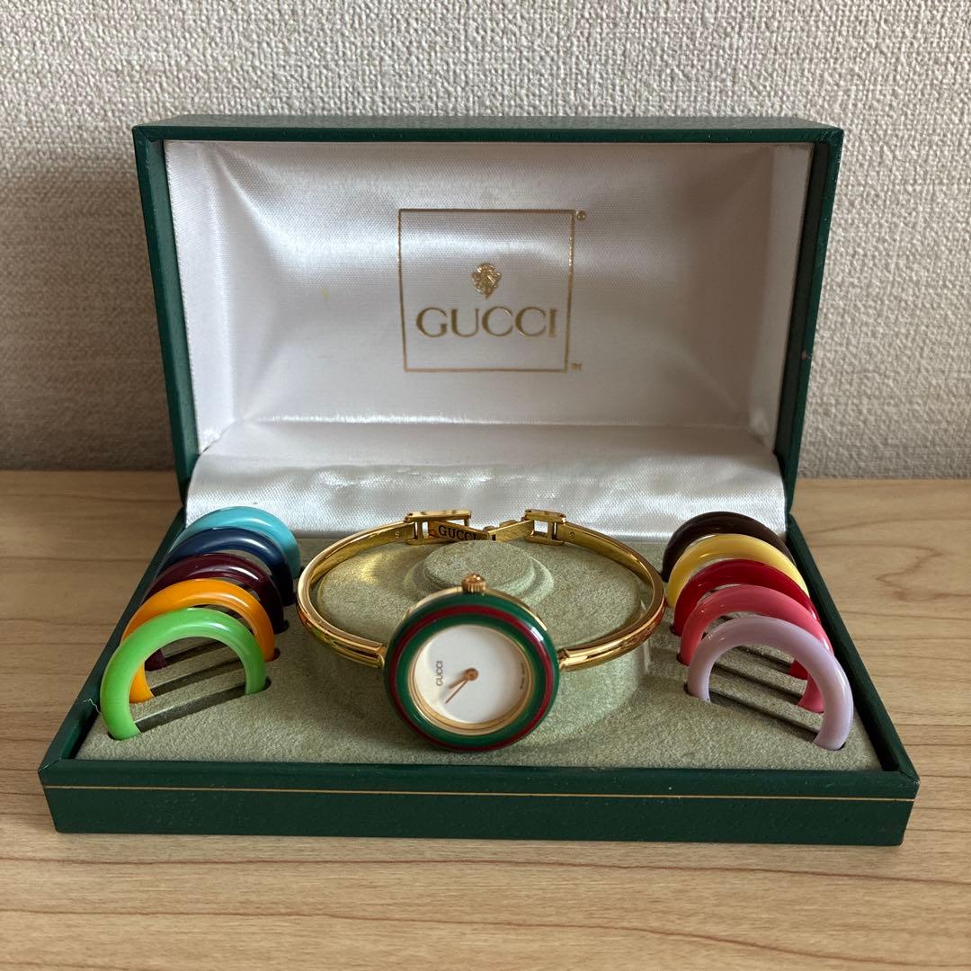 GUCCI グッチ　チェンジベゼル　腕時計　電池交換済み