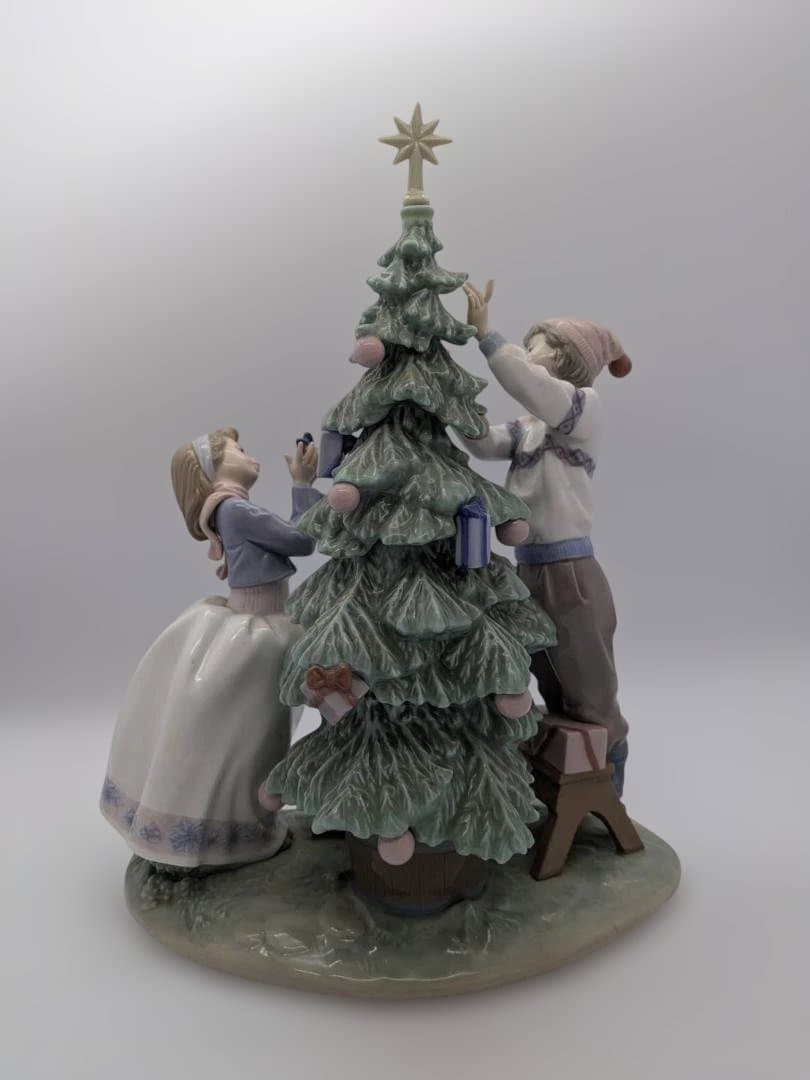 #15235　リヤドロLLADRO　クリスマス　ツリーを飾ろう