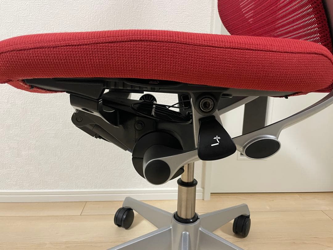 直取引価格　❗️オカムラ Baron バロンチェア レッド