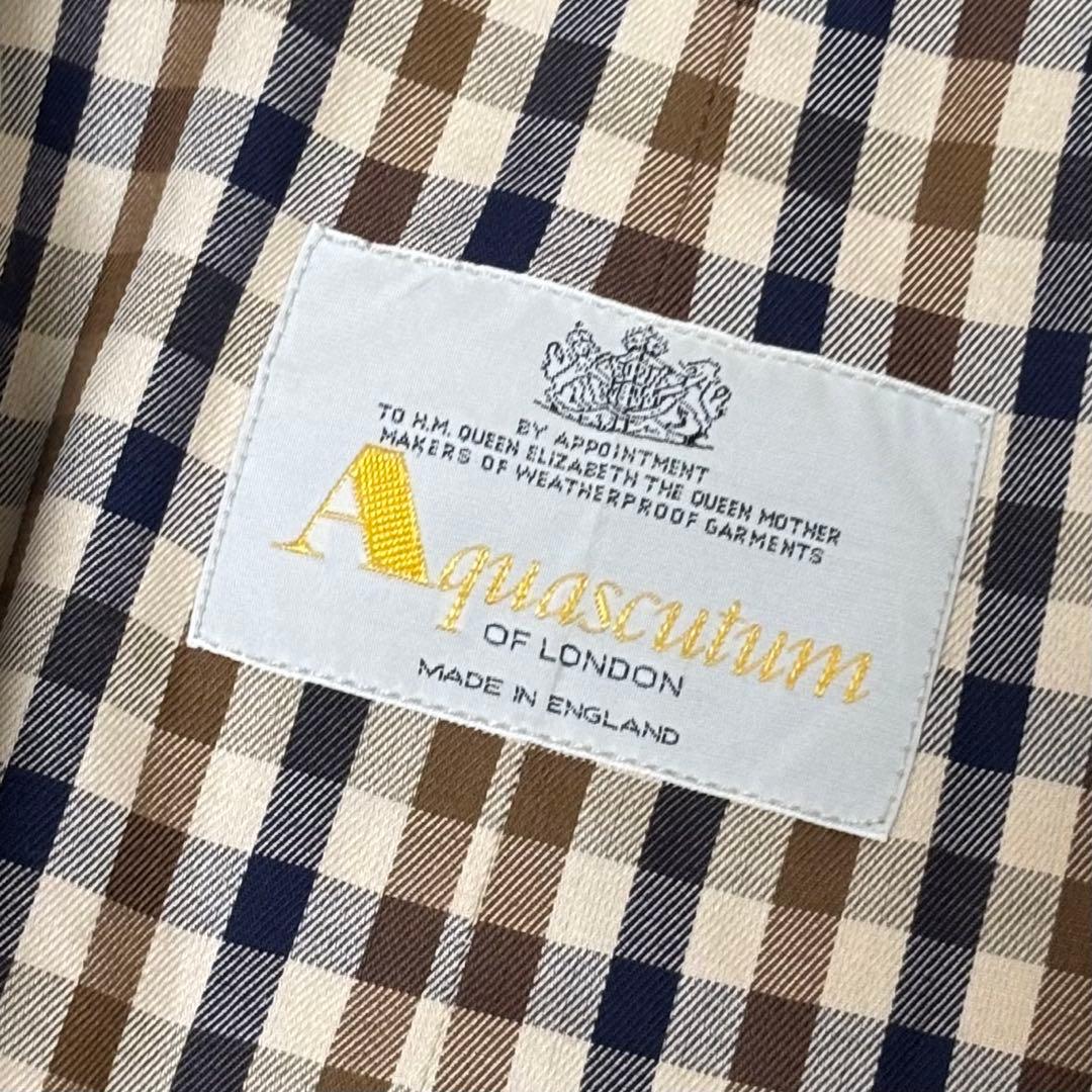 【美品】 アクアスキュータム トレンチコート ラグランスリーブ ロング丈