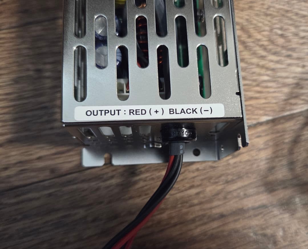 テープライト18mLEDイルミネーションライト100個　ディスプレイ照明間接照明