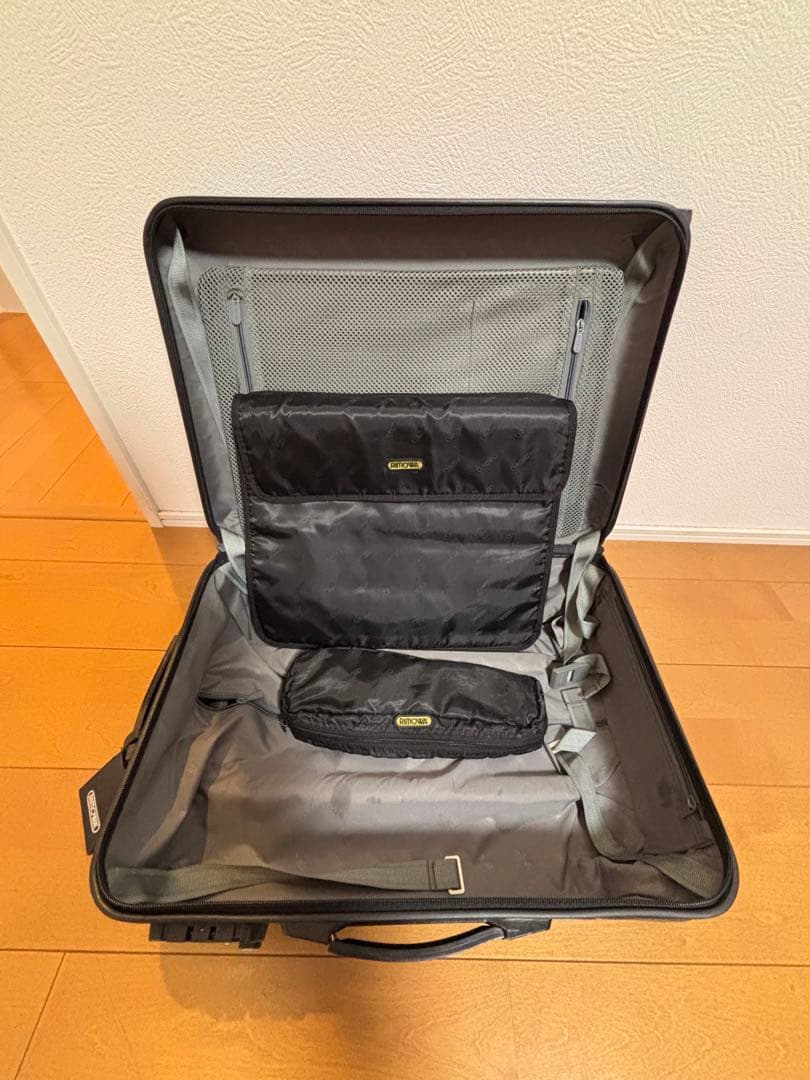 リモワ RIMOWA キャリーケース ユニセックス