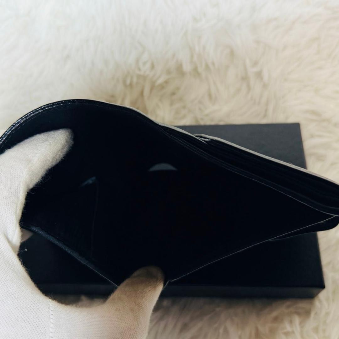 セール！CHANEL 二つ折り財布 ココマーク キャビアスキン レザー Wホック