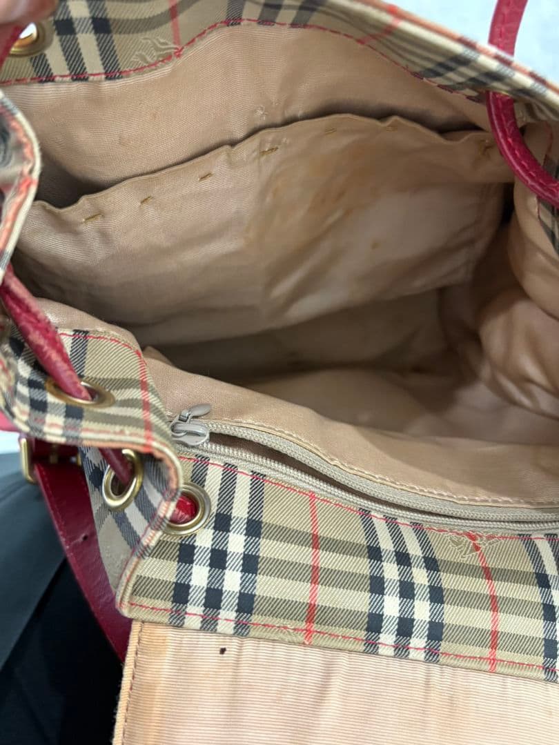 Burberrys　チェック　赤　リュック