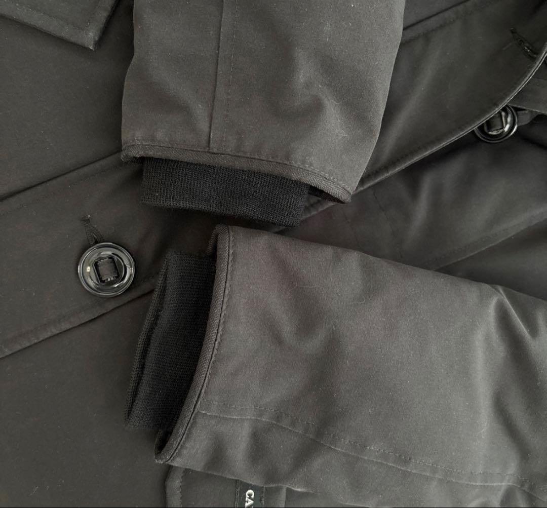 ブラック ダウンジャケット　カナダグース　ロスクレア　Sサイズ