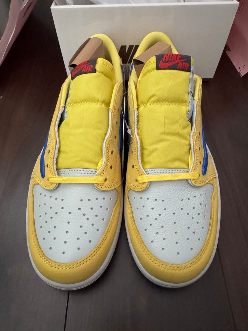 Travis Scott canary Air Jordan1 Low 新品